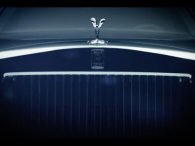Rolls-Royce Phantom nhá hàng, chuẩn bị ra mắt cuối tháng 7/2017