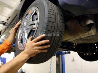 Mua lốp xe ô tô cũ - 'lợi bất cập hại'
