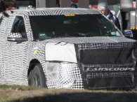 Bắt gặp Ford Explorer 2019 chạy thử nghiệm với thân hình lớn hơn