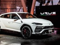 Lamborghini Urus 2019 bằng xương bằng thịt bất ngờ ra mắt châu Á