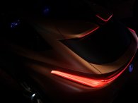 Lexus LF-1 Limitless Concept nhá hàng ngay trước thềm Detroit Auto Show 2018