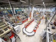 Volvo có nhà máy động cơ carbon trung tính đầu tiên