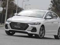Hyundai Elantra Sport 2018 ra mắt tại Việt Nam với giá 729 triệu đồng