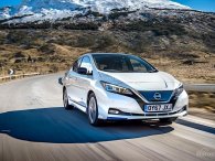 Hãng xe Nhật mở dịch vụ đổi pin cũ cho xe điện Nissan Leaf