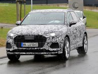 Mẫu xe hiệu suất cao Audi SQ3 2020 khoe bánh, chạy thử dưới mưa