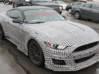 Ford Mustang Shelby GT500 2020 lộ dáng với hộp số tự động