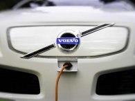 Volvo chính thức từ bỏ động cơ dầu diesel