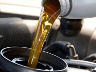 Cách xử lý khi động cơ bị đổ quá nhiều nhớt
