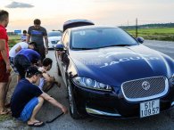 Ô tô đang đi thì chết máy: nguyên nhân và dấu hiệu