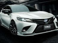 Vén màn bản độ Toyota Camry TRD thể thao và hầm hố hơn