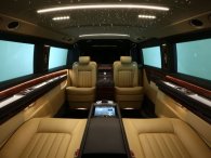 Phong cách Maybach đẳng cấp hiện diện trên Mercedes-Benz V-Class Phong cách Maybach đẳng cấp hiện diện trên Mercedes-Benz V-Class