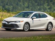 Toyota Camry 2019 lộ giá, tăng tiền cùng với cập nhật công nghệ