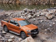 Ford Ranger 2018 đang trên đường về đại lý, phiên bản XLT bị lộ giá tạm tính 