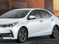 Toyota Corolla Altis nâng cấp thêm trang bị, giá tăng tới 38 triệu đồng