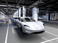 Porsche Taycan EV tiết lộ quá trình sản xuất Porsche Taycan EV tiết lộ quá trình sản xuất