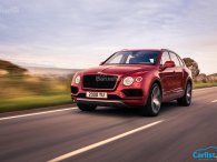 Bentley Bentayga V8 trình làng với giá hơn 8,8 tỷ đồng