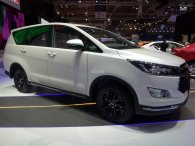 Cận cảnh Toyota Innova 2019 nâng cấp tại VMS 2018, giá từ 771 triệu đồng