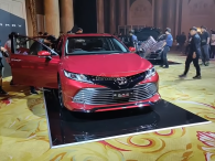 Sau Thái đến Mã Lai, Toyota Camry 2019 1 tỷ khi nào lái sang Việt?