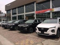 Hyundai Santa Fe 2019 tràn ngập đại lý, giống bản trưng bày và vẫn 'bán bia kèm lạc'