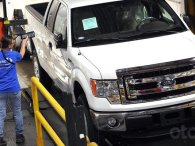 Triệu xe Ford F-150 gốc Mỹ lãnh án triệu hồi