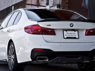 Hé lộ thông tin về BMW 5-Series Carbon Edition 2019 sắp ra mắt Hé lộ thông tin về BMW 5-Series Carbon Edition 2019 sắp ra mắt