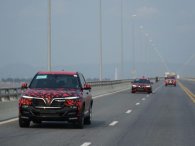 Những hình ảnh đoàn xe VinFast LUX A2.0 và SA2.0 chạy xuyên Việt Những hình ảnh đoàn xe VinFast LUX A2.0 và SA2.0 chạy xuyên Việt