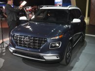 Hyundai Venue nhận hơn 30.000 đơn đặt hàng chỉ sau 1 tháng ra mắt Hyundai Venue nhận hơn 30.000 đơn đặt hàng chỉ sau 1 tháng ra mắt