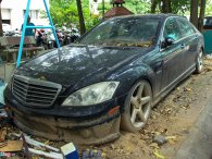 Số phận bi thảm của chiếc Mercedes-Benz S63 AMG 2011 bị bỏ hoang tại Hà Nội
