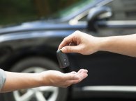 Thuê xe tự lái cần chú ý những gì để không mất tiền oan lại đảm bảo an toàn?