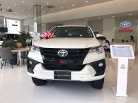 Top 5 xe bán chạy phân khúc SUV 7 chỗ tháng 9/2019: Toyota Fortuner bỏ xa phần còn lại