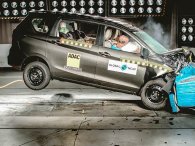 Suzuki Ertiga chỉ đạt 3 sao tiêu chuẩn an toàn trong thử nghiệm va chạm NCAP Suzuki Ertiga chỉ đạt 3 sao tiêu chuẩn an toàn trong thử nghiệm va chạm NCAP