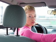 Xe ô tô có thể đi lùi nhanh cỡ nào?