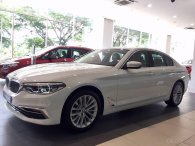 BMW tiếp tục tung khuyến mại khủng, quyết đấu một trận 'khô máu' với Mercedes-Benz? BMW tiếp tục tung khuyến mại khủng, quyết đấu một trận 'khô máu' với Mercedes-Benz?