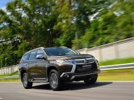 Khuyến mại Mitsubishi tháng 12/2019: Mitsubishi Outlander và Pajero Sport giảm gần 100 triệu đồng