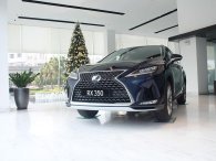 Lexus RX350 2020 cập bến đại lý, giá tăng khách hàng nhận lại gì?
