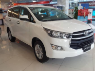 Toyota Innova giảm giá 'khủng' lên tới 100 triệu đồng tại đại lý