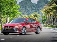 Thực hư chuyện Toyota Camry 2020 bị bán chênh giá dịp Tết tại đại lý