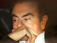 Carlos Ghosn chỉ biết về kế hoạch đâm lén của Nissan sau khi bị bắt giữ