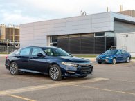 So sánh Honda Accord 2019 và Toyota Camry 2019 Hybrid