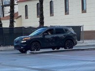 Nissan X-Trail mới lộ ảnh thong dong chạy thử