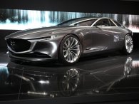 Mazda 6 2023 tạo hình lộng lẫy với giá xe ưu ái hơn