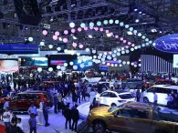 Bất chấp Covid-19, ô tô nhập khẩu vào Việt Nam trong tháng 3 vẫn tăng mạnh Bất chấp Covid-19, ô tô nhập khẩu vào Việt Nam trong tháng 3 vẫn tăng mạnh