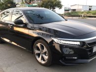 Honda Accord được rao bán rẻ hơn 200 triệu khi ODO chưa đầy 1000 km 