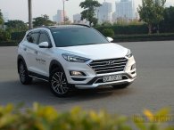 Hyundai Tucson 'xả hàng' tại đại lý, giá bằng xe sedan hạng C