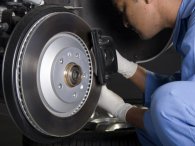 Những lưu ý để bảo vệ cho xế cưng vào mùa hè 