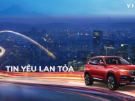 VinFast tặng quà khủng tri ân khách nhân kỷ niệm một năm giao xe Lux