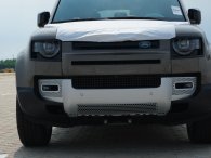 Land Rover Defender 2020 đã lộ diện tại Việt Nam Land Rover Defender 2020 đã lộ diện tại Việt Nam