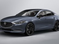 Bắt trend full đen, Mazda 6 2021 mới thêm bản Carbon Edition Bắt trend full đen, Mazda 6 2021 mới thêm bản Carbon Edition