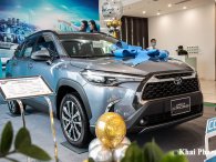 Toyota Corolla Cross 'vượt mặt' Kia Seltos trong tháng 10/2020, lần đầu lọt Top 10 bán chạy Toyota Corolla Cross 'vượt mặt' Kia Seltos trong tháng 10/2020, lần đầu lọt Top 10 bán chạy