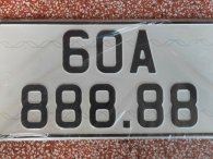 Chủ xe Honda CR-V bốc biển 'Ngũ phát' 888-88, cộng đồng mạng dự đoán bán lại 2 tỷ